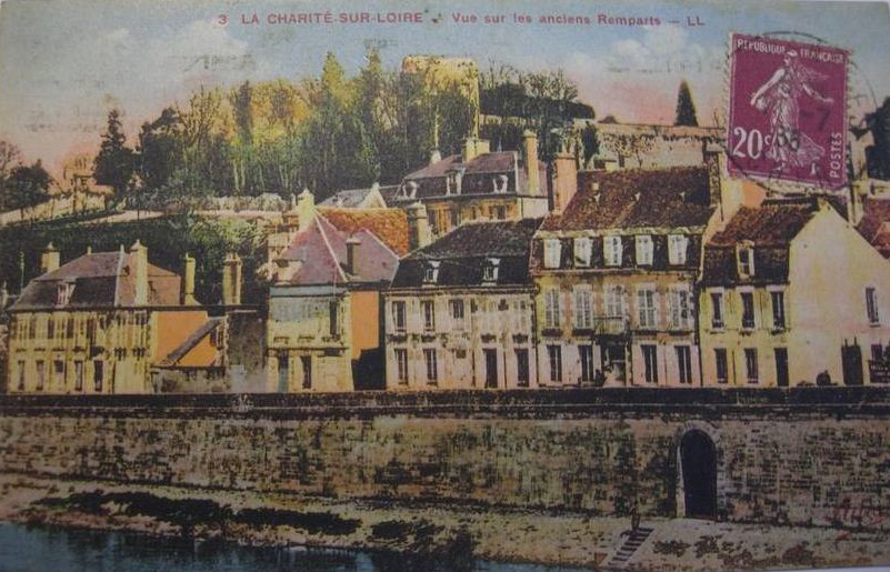 Vue du quai Foch depuis le Faubourg